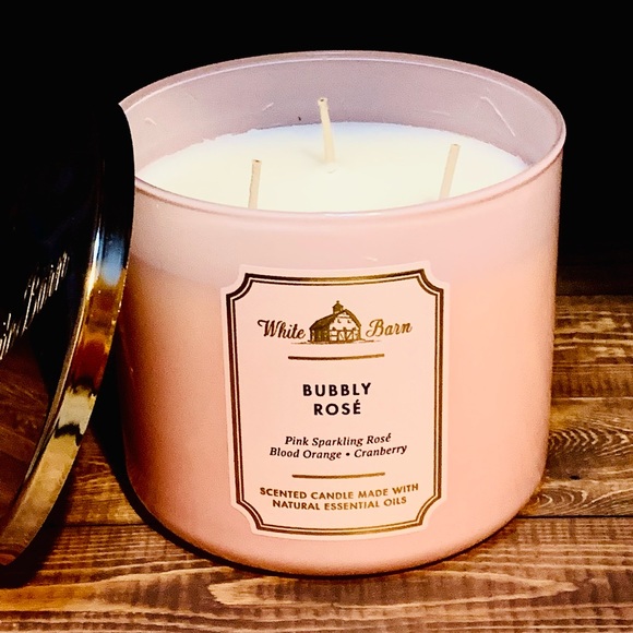 Bath & Body Works 3 Wick Candle - Picture 1 of 1